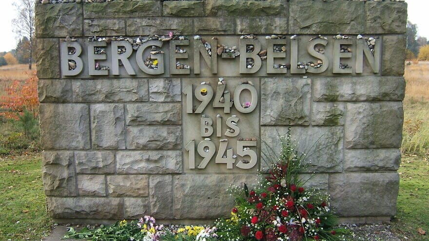 Germany commemorates liberation of Bergen-Belsen with a minute of silence