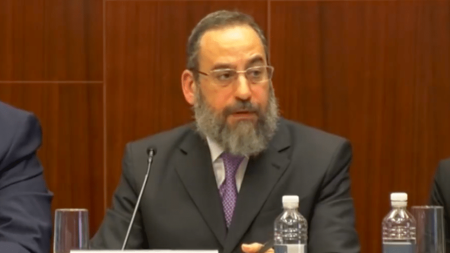 Senate confirms Chassidic Jew for first-ever senior position in US administration