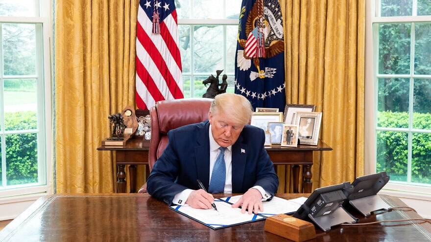 Trump cites executive order addressing anti-Semitism in Yom Hashoah proclamation