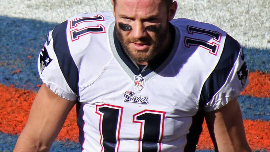 Celebrities raise funds for meals to Holocaust survivors homebound in New York