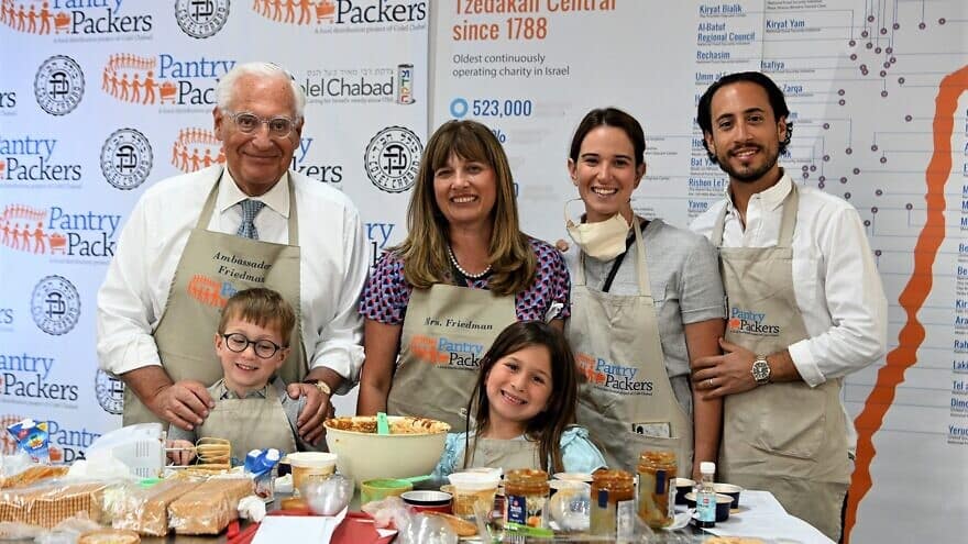 US Ambassador Friedman helps make cheesecakes for Israelis ahead of Shavuot