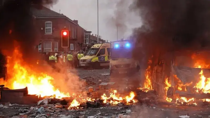 امریکی یہودی کانگریس کو برطانیہ میں مسلم مخالف فسادات پر گہری تشویش
